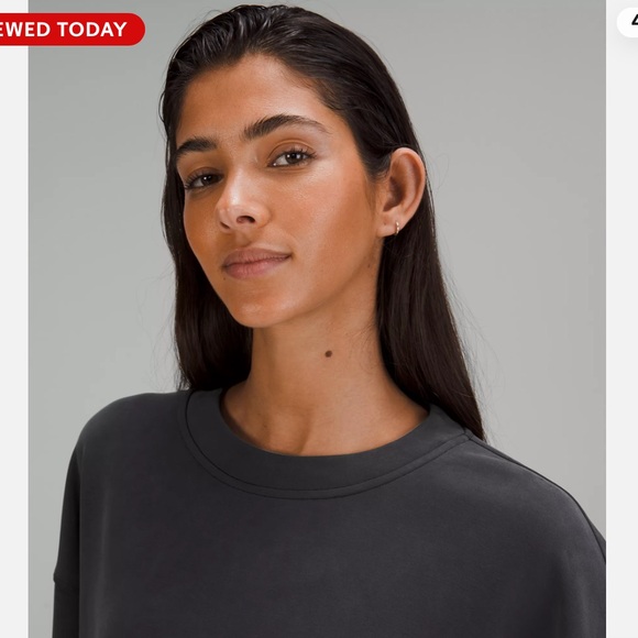 Lululemon Grey Softstreme Cropped Crew - Picture 3 of 9